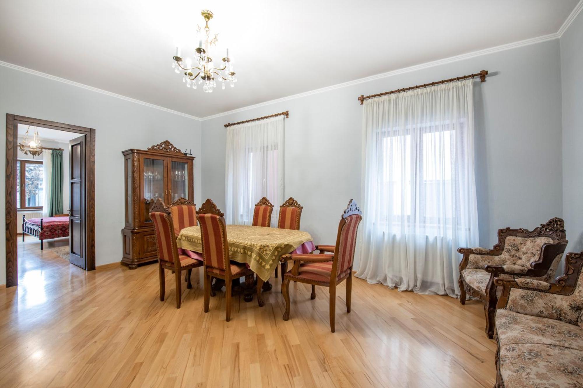 Your Home, Old Тбилиси Экстерьер фото